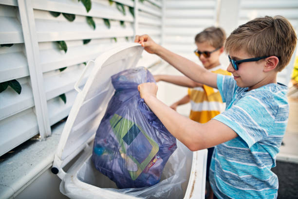 Best Commercial Junk Removal  in Linn, MO