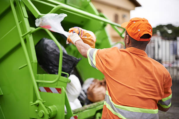 Best Yard Cleanup Services  in Linn, MO